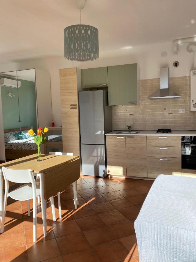 Il Tulipano Appartement Trezzano Rosa Buitenkant foto