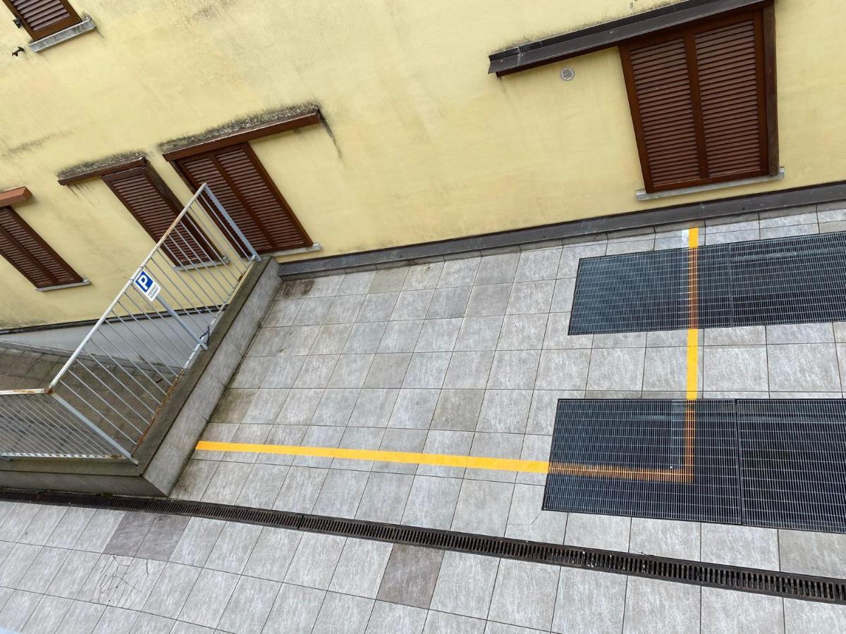 Il Tulipano Appartement Trezzano Rosa Buitenkant foto